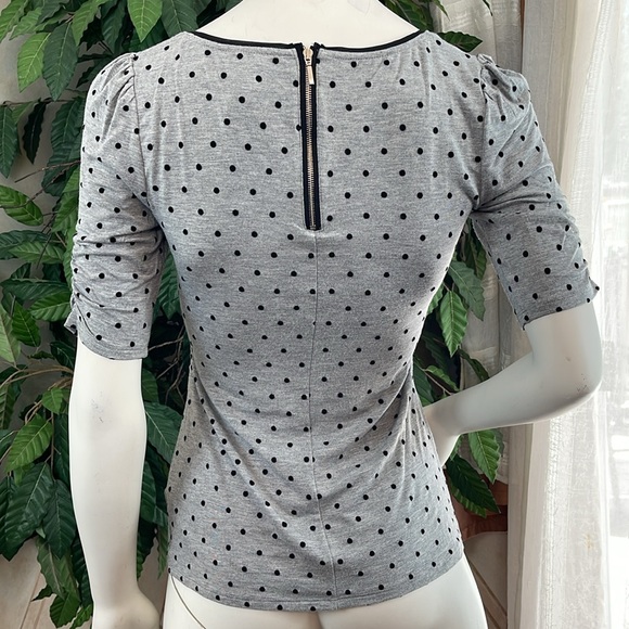 WHBM POLKA DOT SHIRRED SLEEVE TOP - Picture 8 of 11